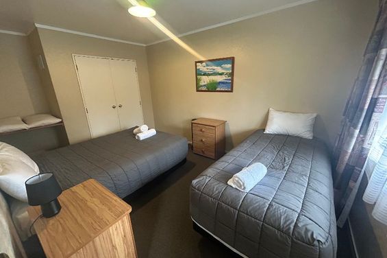 Room%206%20back%20room